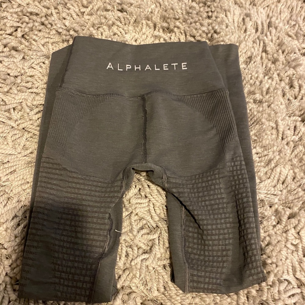 alphalete halo gray leggings